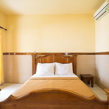 Tanjung Alam Hotel Lovina Eksteriør bilde