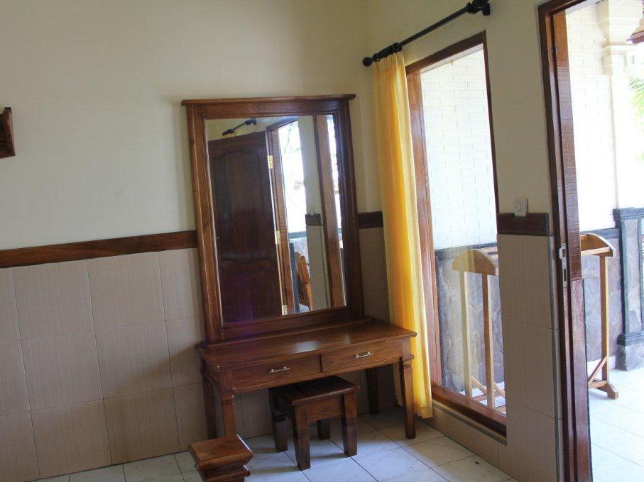 Tanjung Alam Hotel Lovina Eksteriør bilde